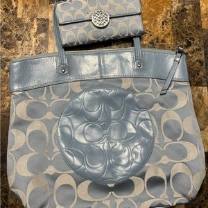Coach purse and wallet. Blue. Smoke free home